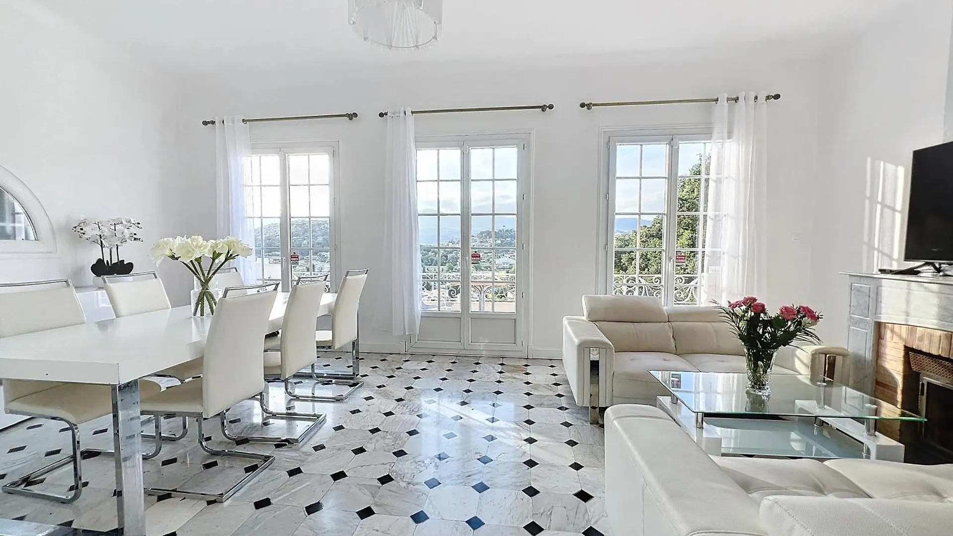 Amazing View Villa For Your Holidays Villeneuve-Loubet France