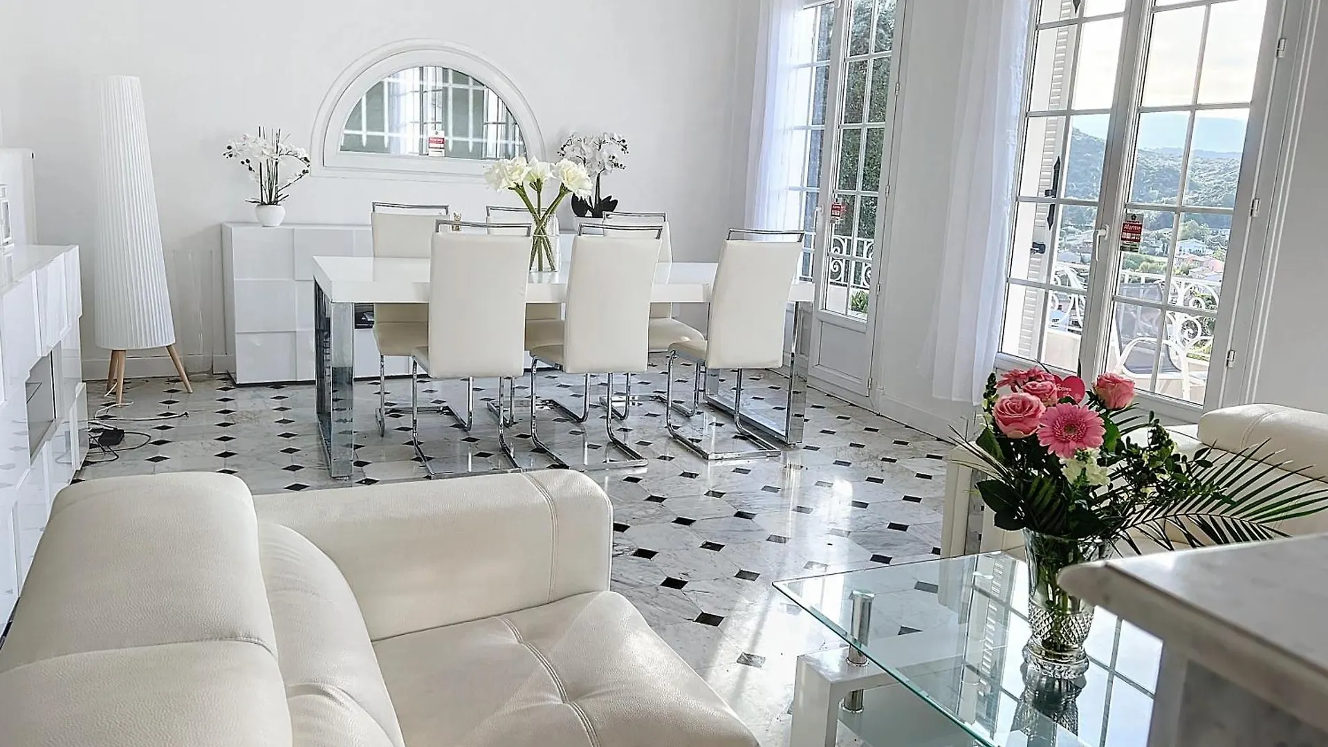 Amazing View Villa For Your Holidays Villeneuve-Loubet