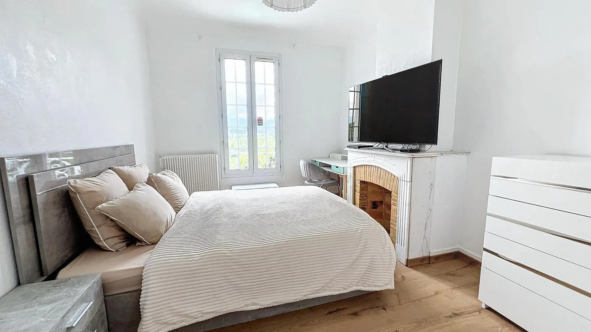 Amazing View Villa For Your Holidays Villeneuve-Loubet 0*,  France